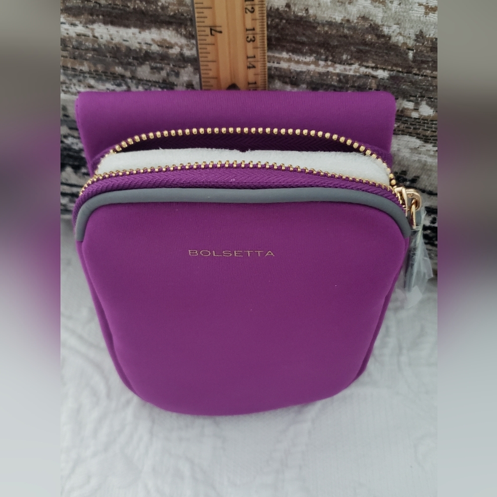 Bright, Bolsetta Purple Magnetic Hip Pouch New Without Tags Has 'Snaplock' - Picture 9 of 9
